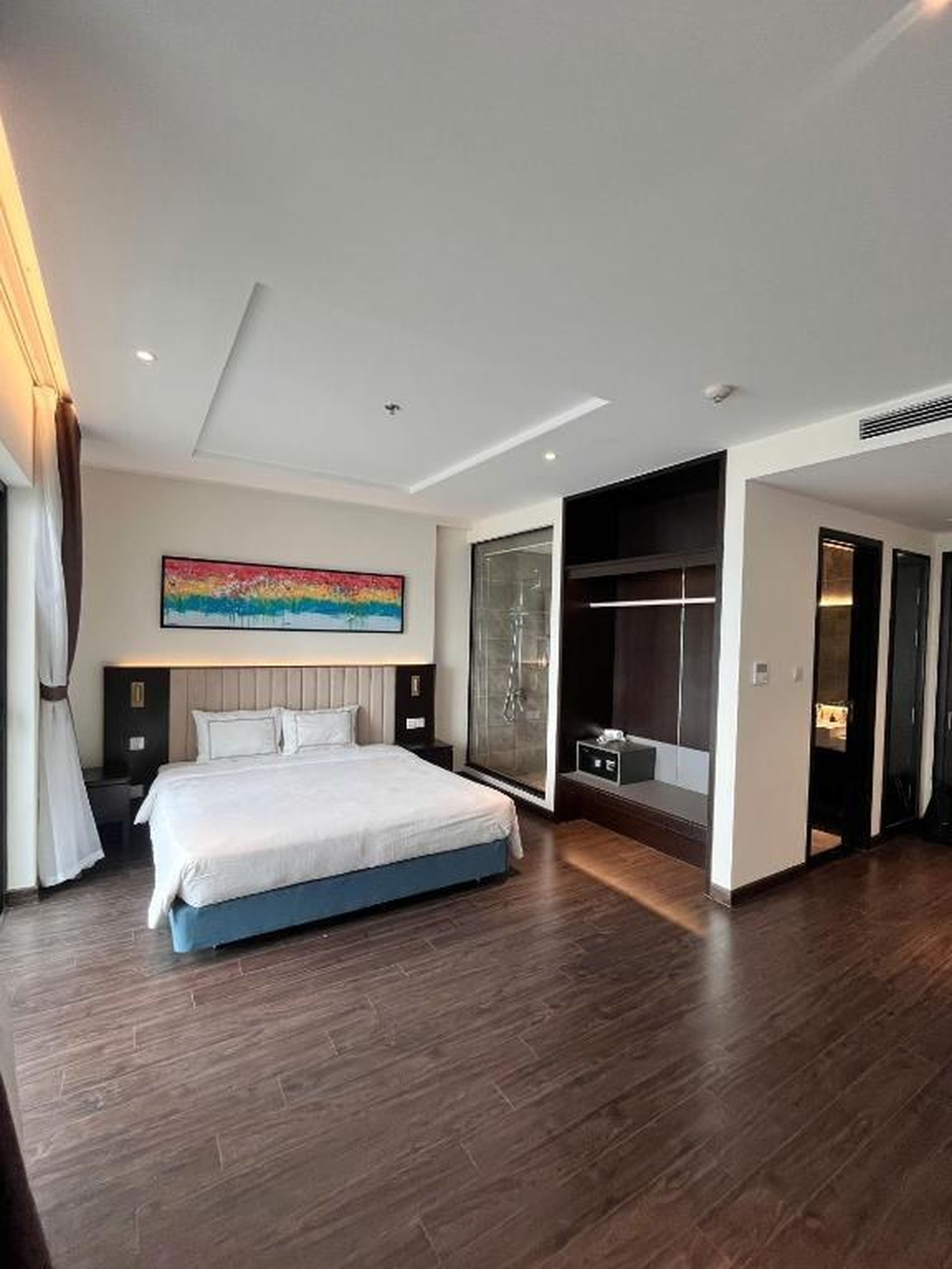 NEGIN SAPPHIRE HA LONG Hotel & Residence - Hình 2