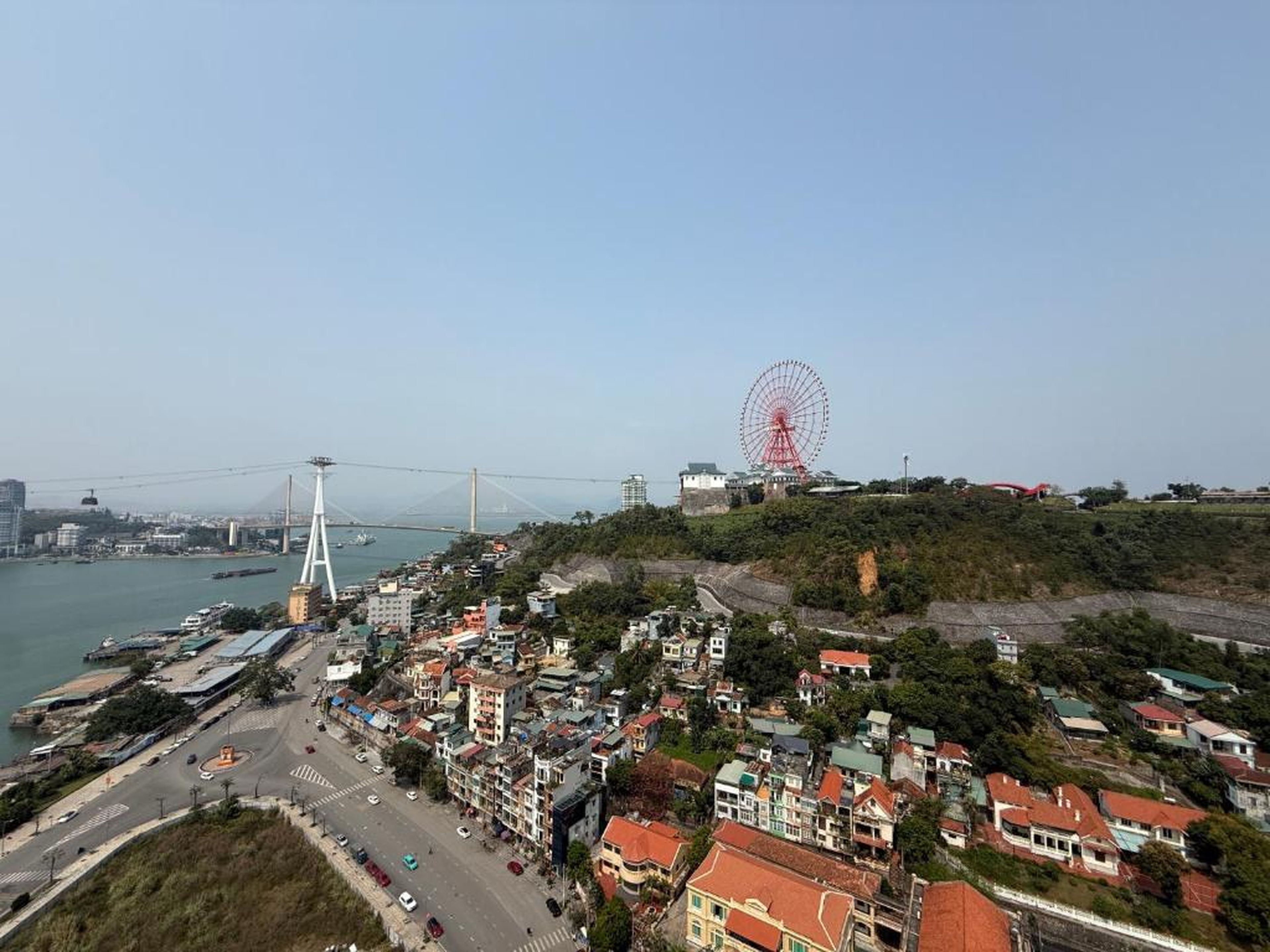 16 Apartment - Studio Sapphire Halong - Hình 8