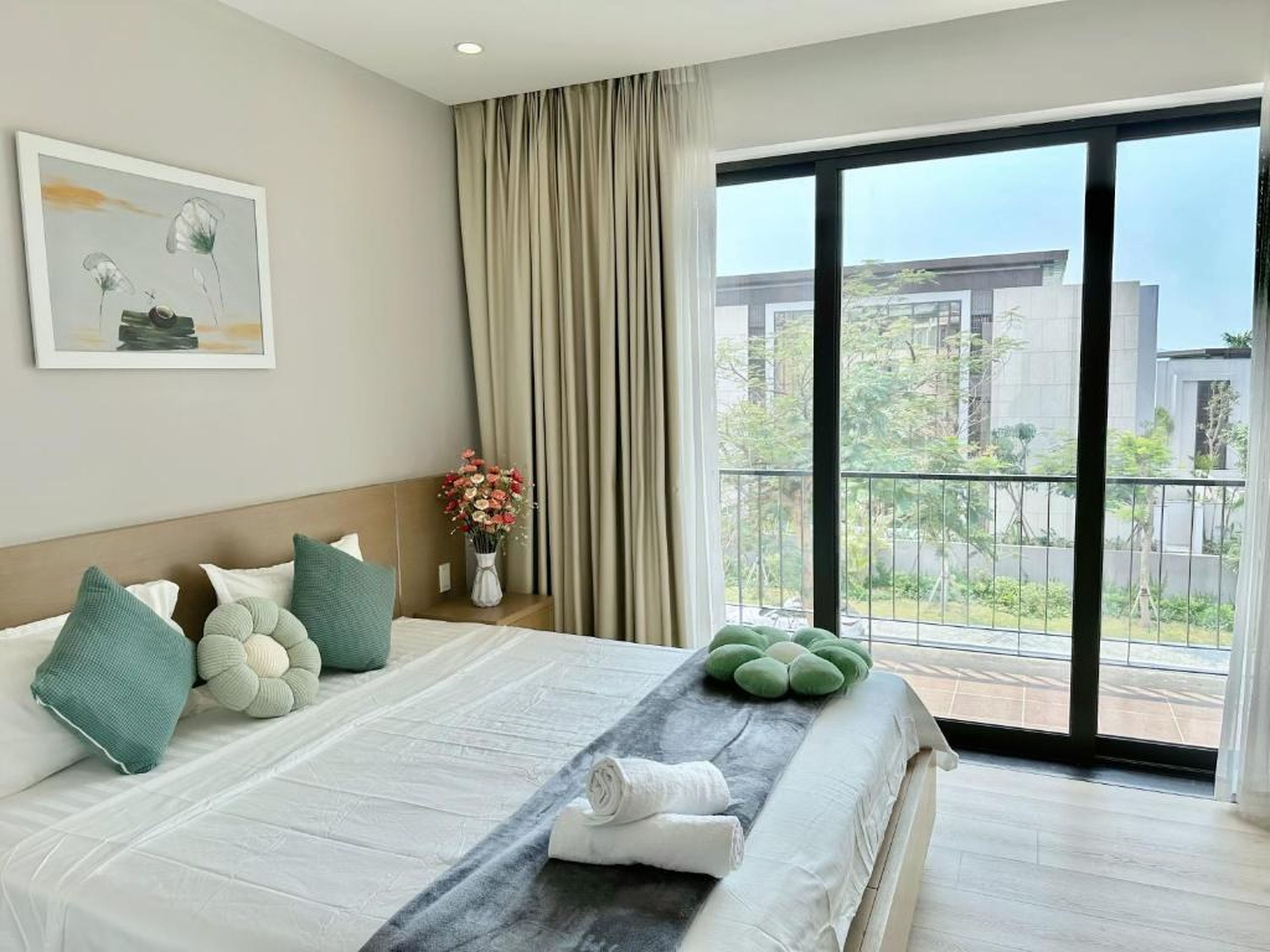 Villa Royal Lotus Hạ Long Vip - Hình 3