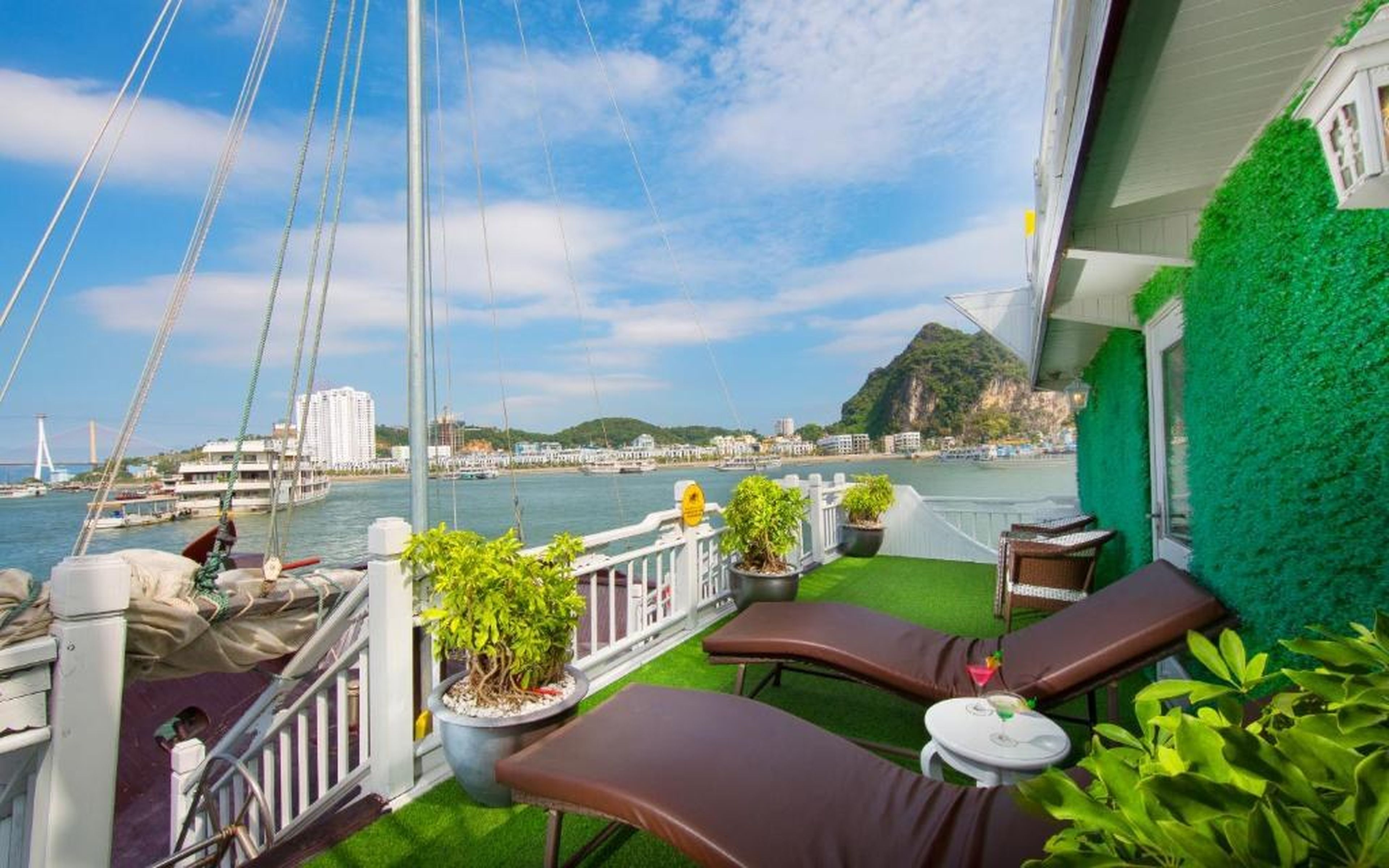 Signature Halong Cruise - Hình 8