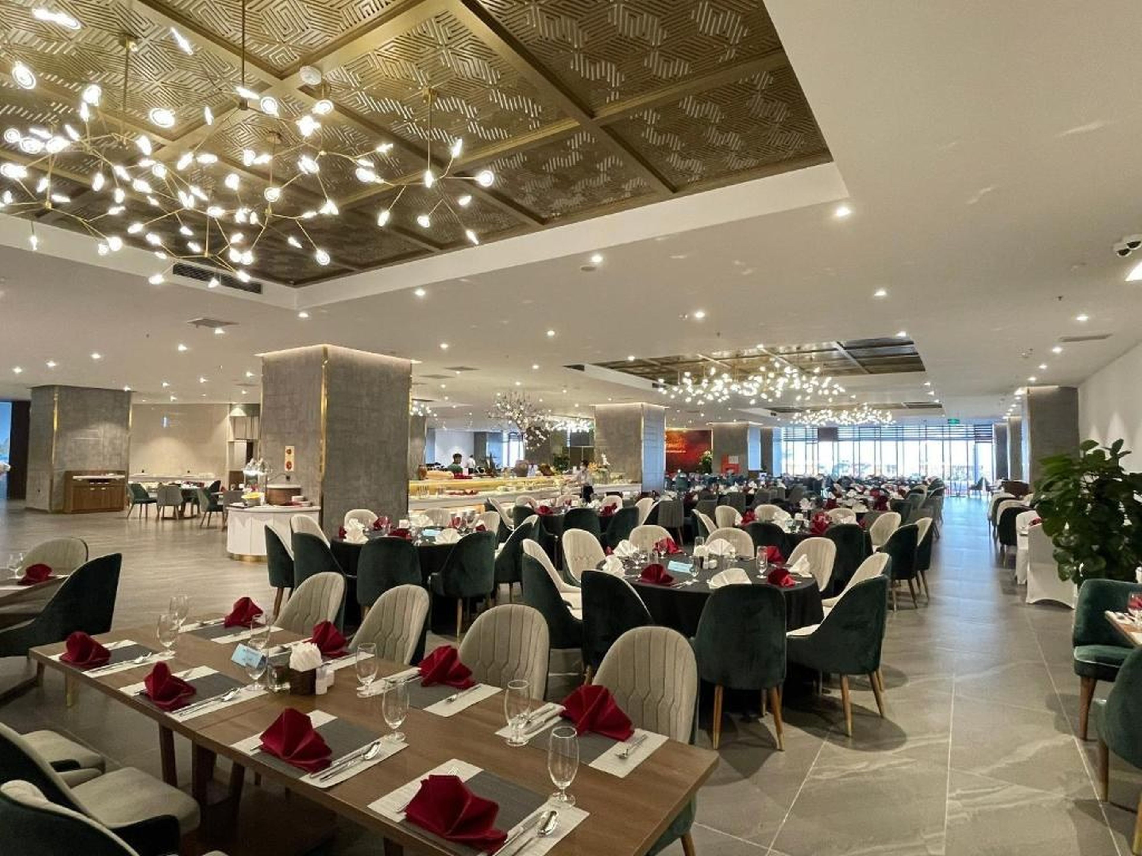Muong Thanh Luxury Ha Long Centre II - Hình 16