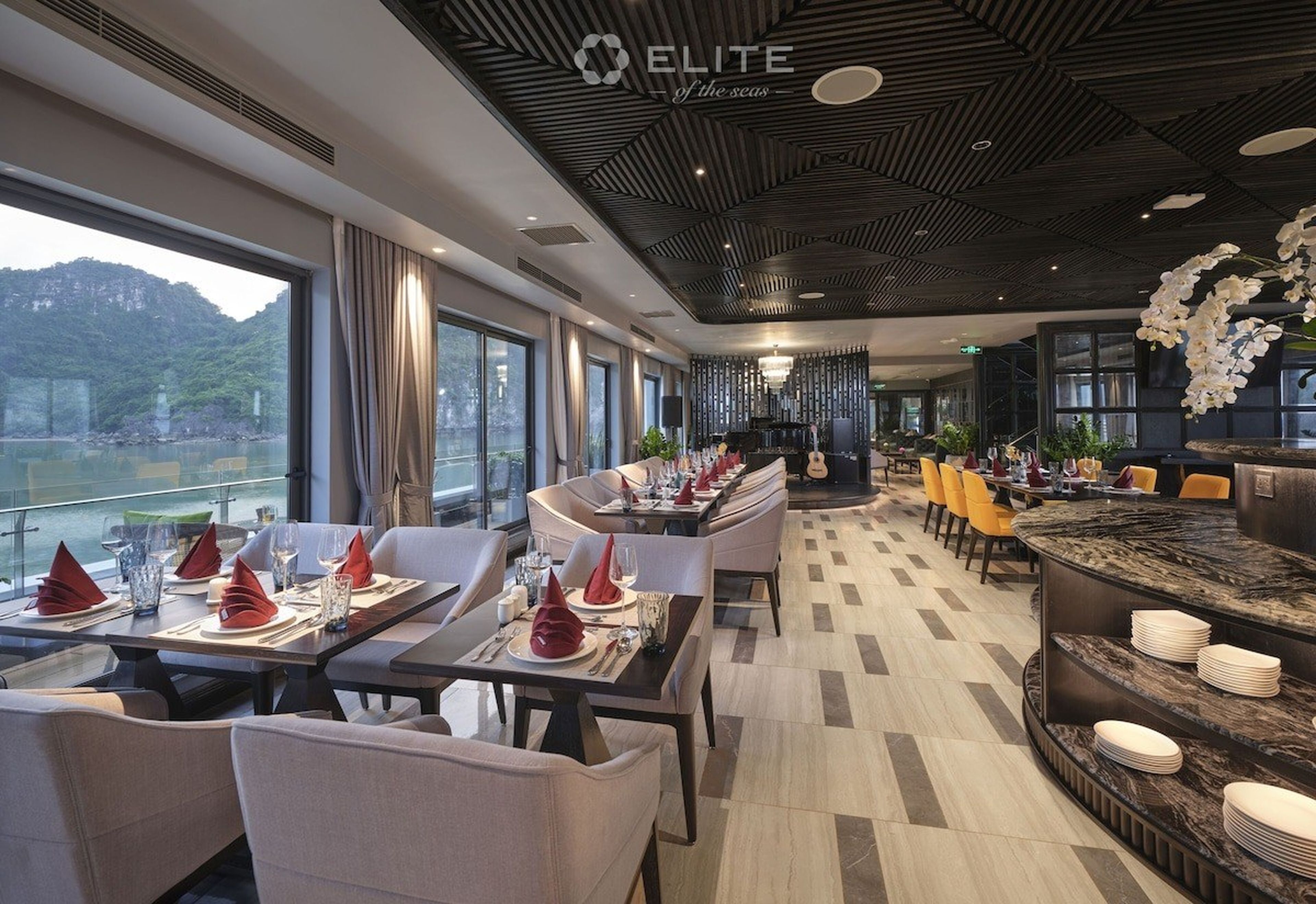 Ngao du vịnh Lan Hạ cùng du thuyền cao cấp 5 sao Elite of the Seas Lan Hạ - Hình 8