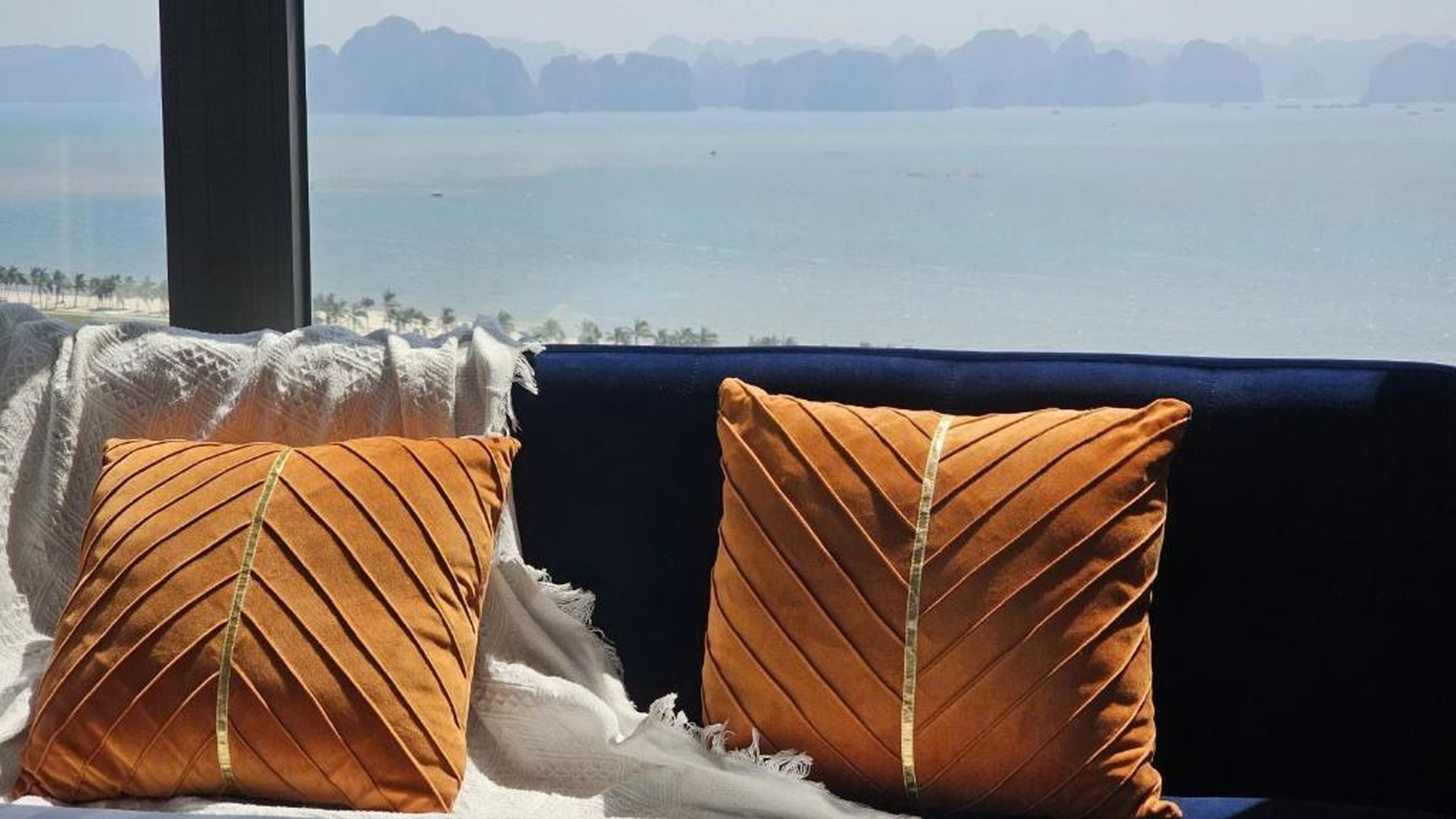 Greenbay Premium Hạ Long bay-Apart service - Hình 16
