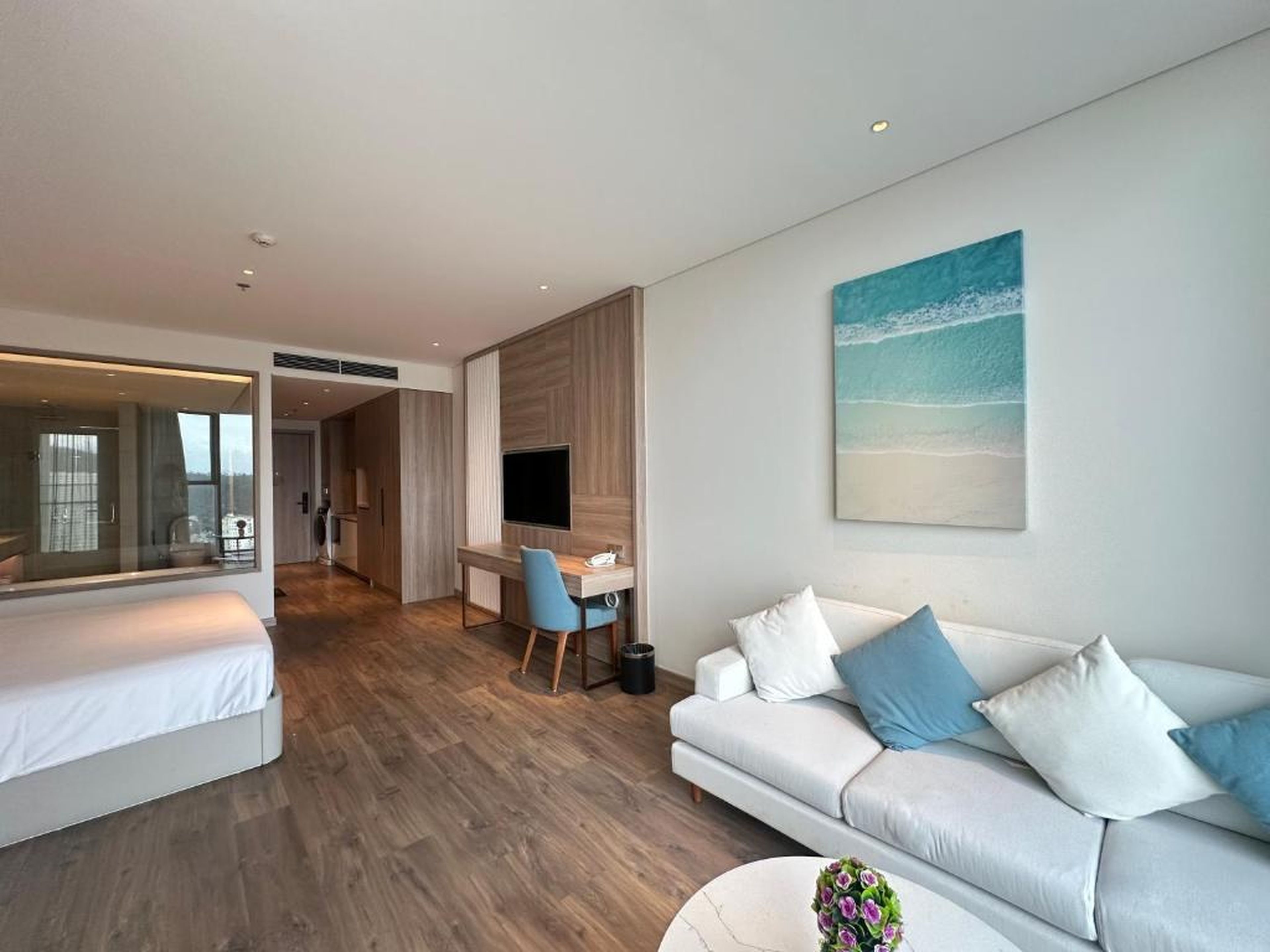 Lumi Apartment Alacate Hạ Long - Hình 10