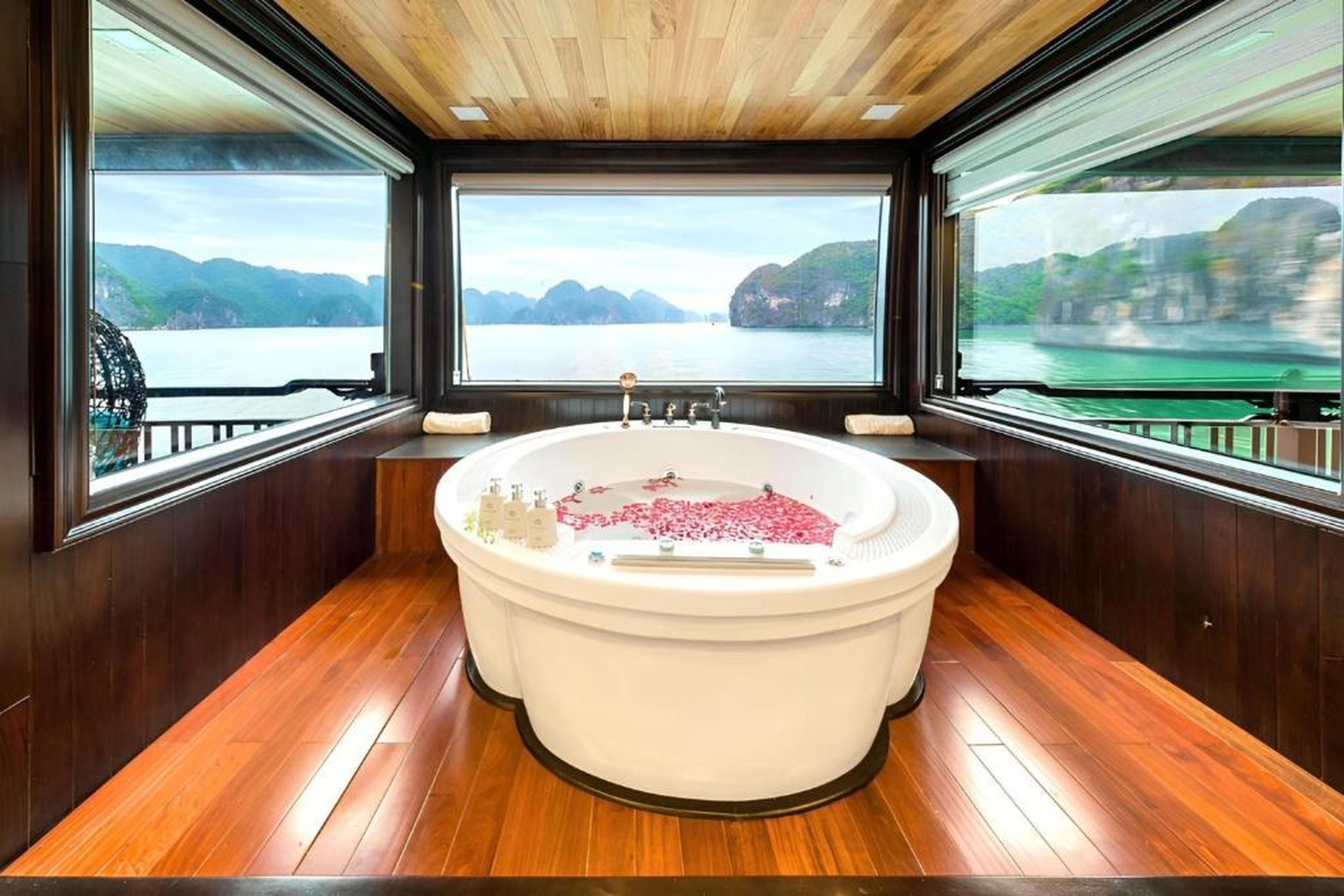 Mila Grand Luxury Cruise - Hình 21