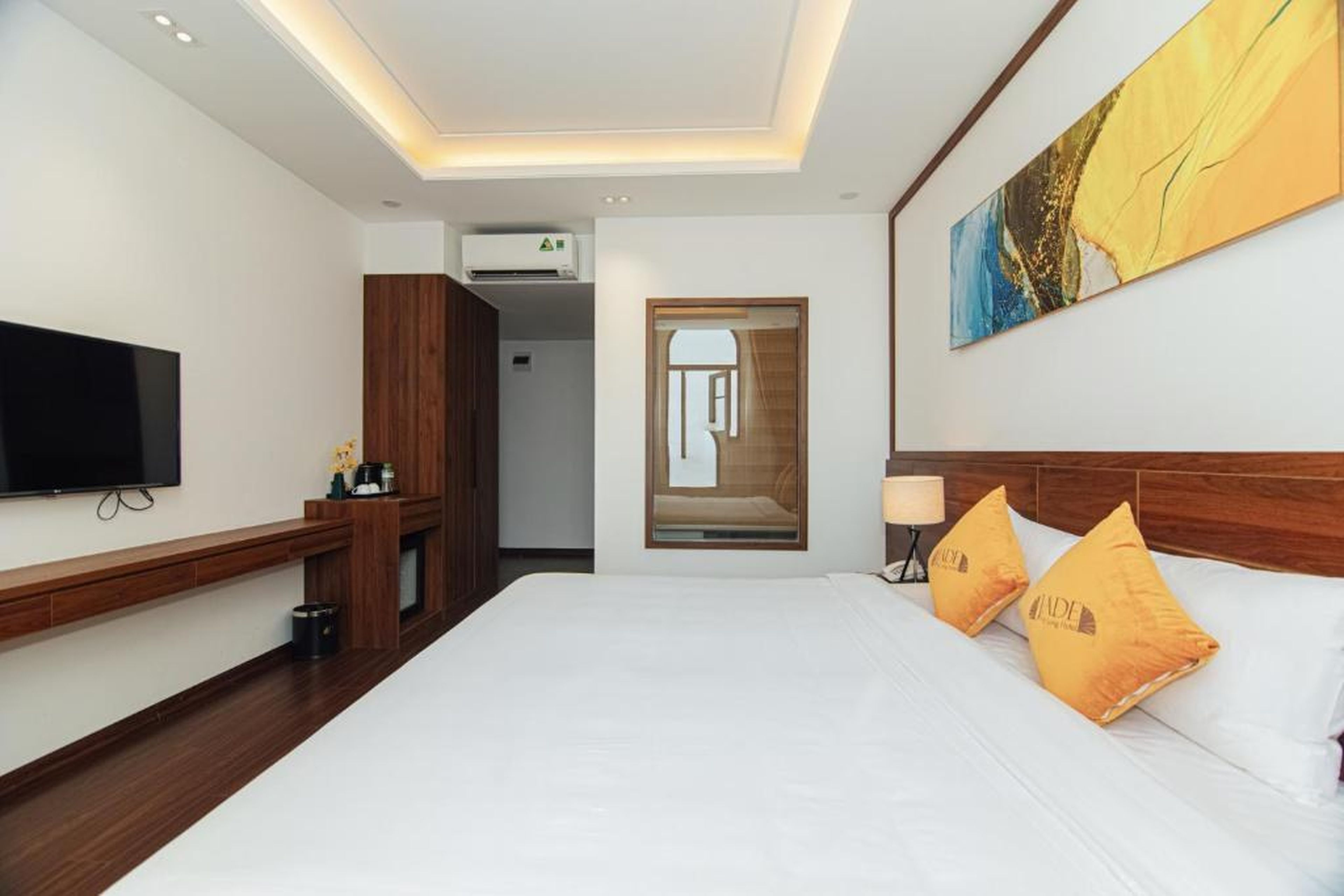 Jade Ha Long Hotel - Hình 11
