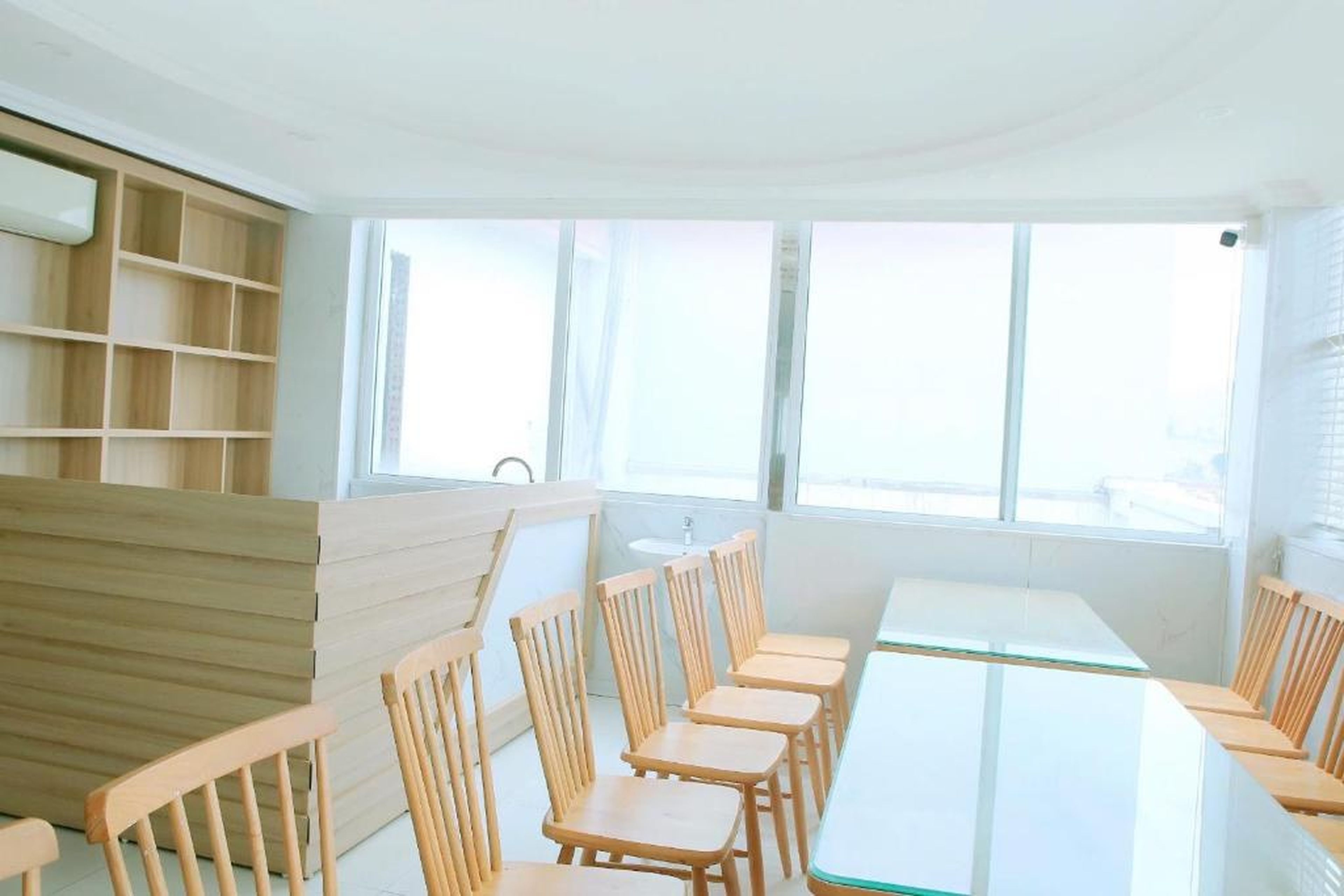 Kim Sentral Hotel - Travel Agency - Hình 43