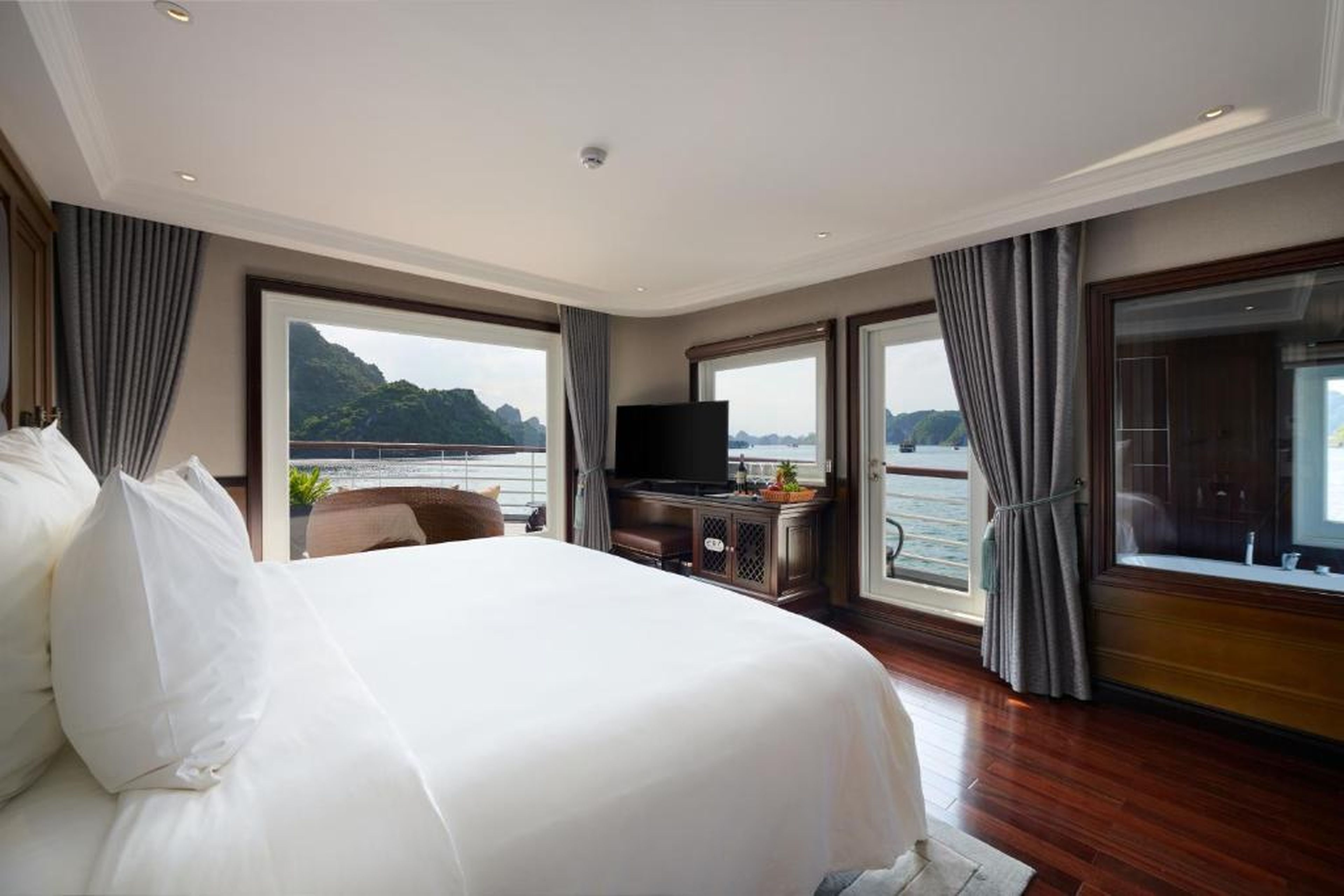 Paradise Grand Cruise - Lan Ha Bay - Hình 34