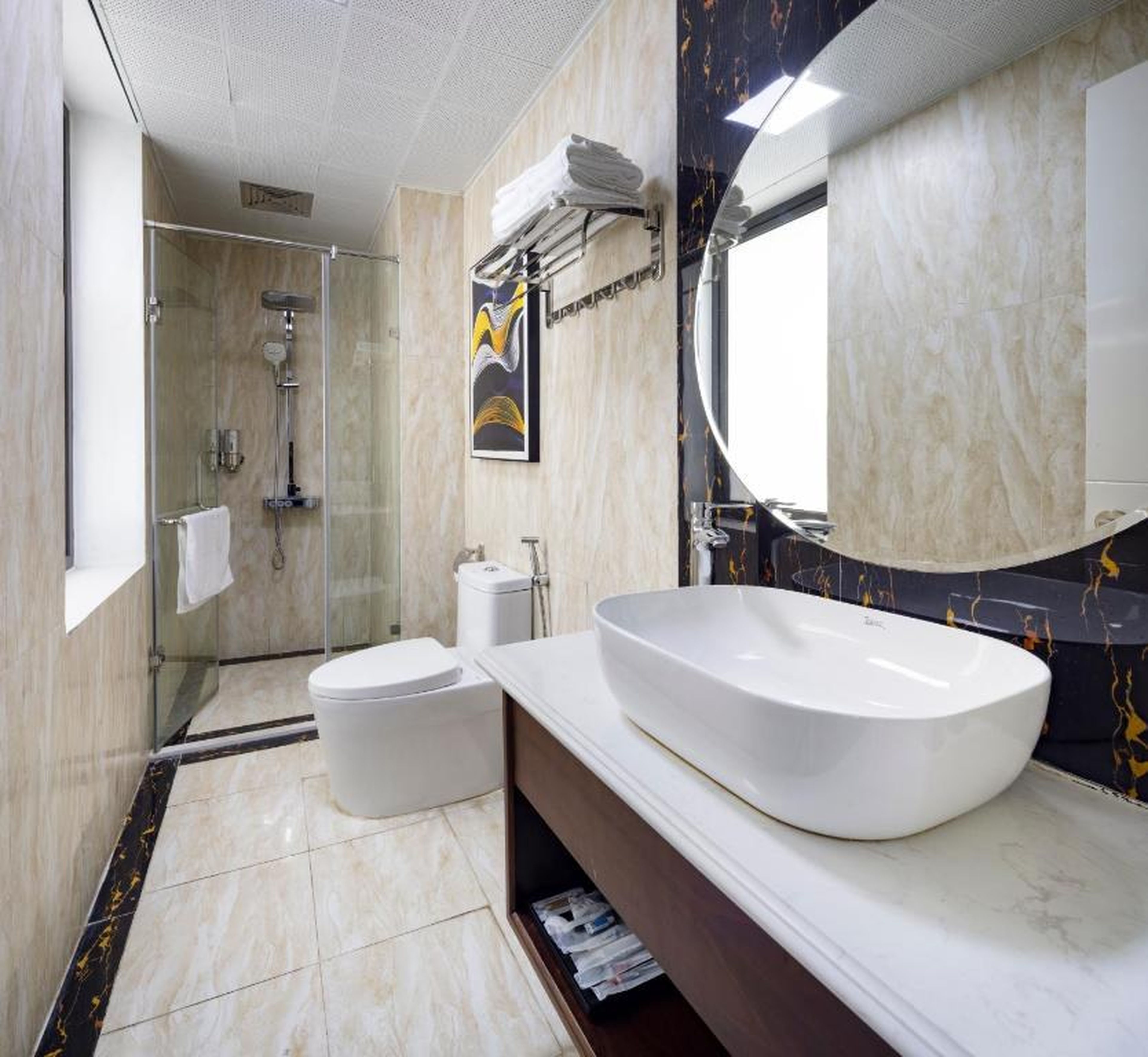 Diamond Luxury Hotel - Hình 6
