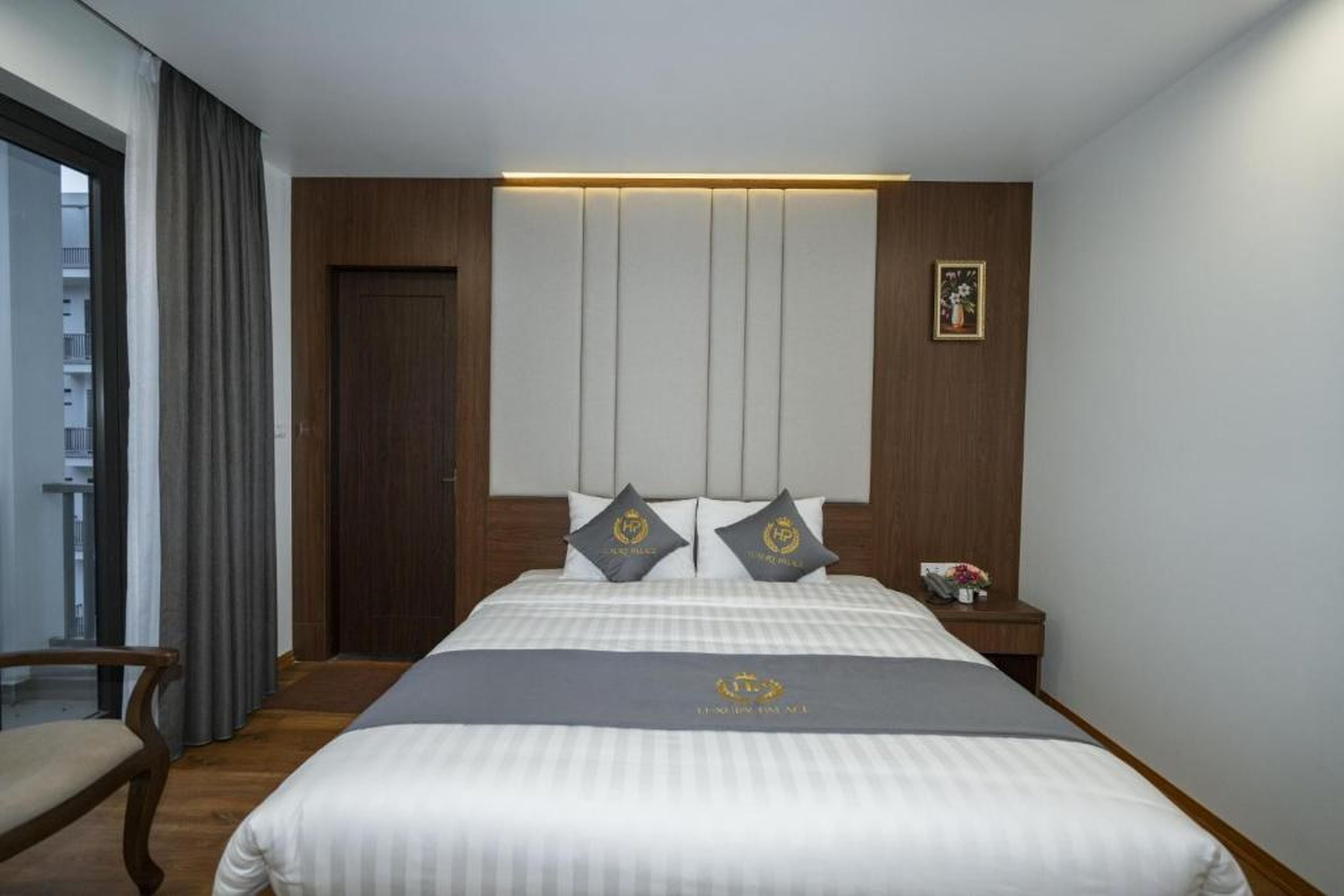 Luxury Palace Hotel - Hình 31