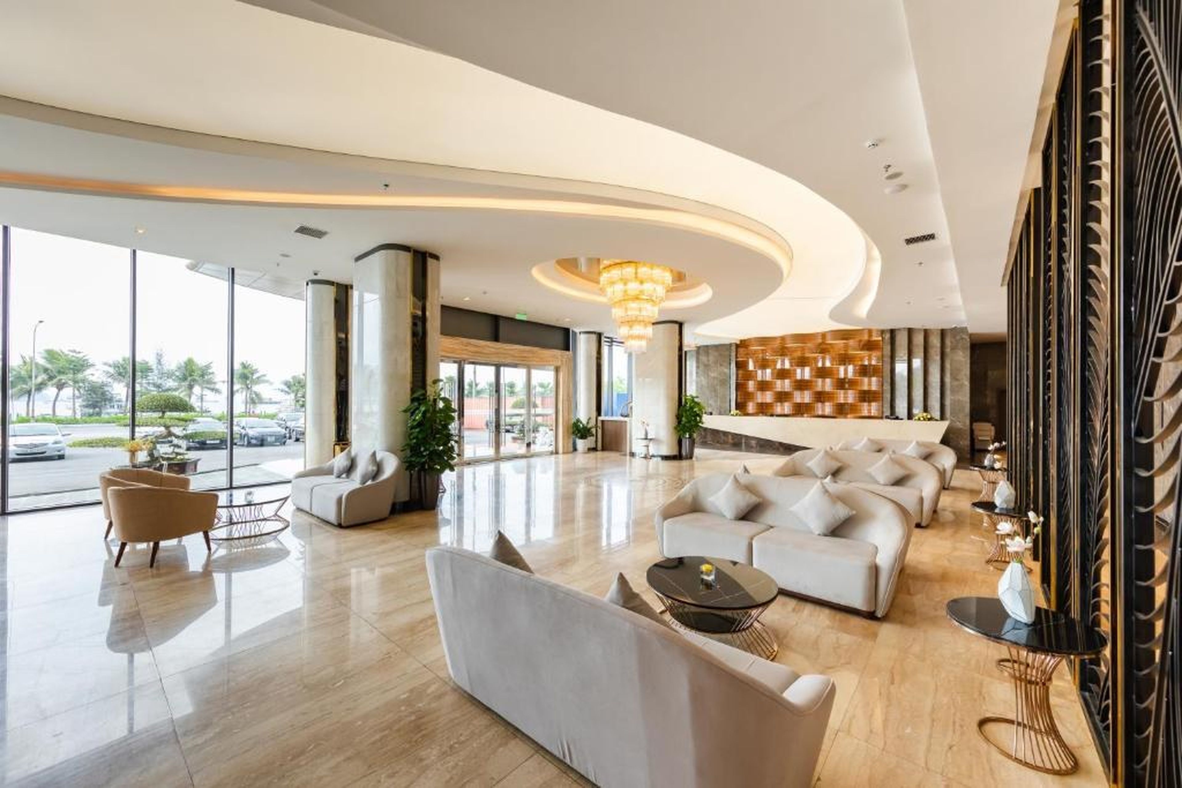 Muong Thanh Grand Bai Chay - Hình 24