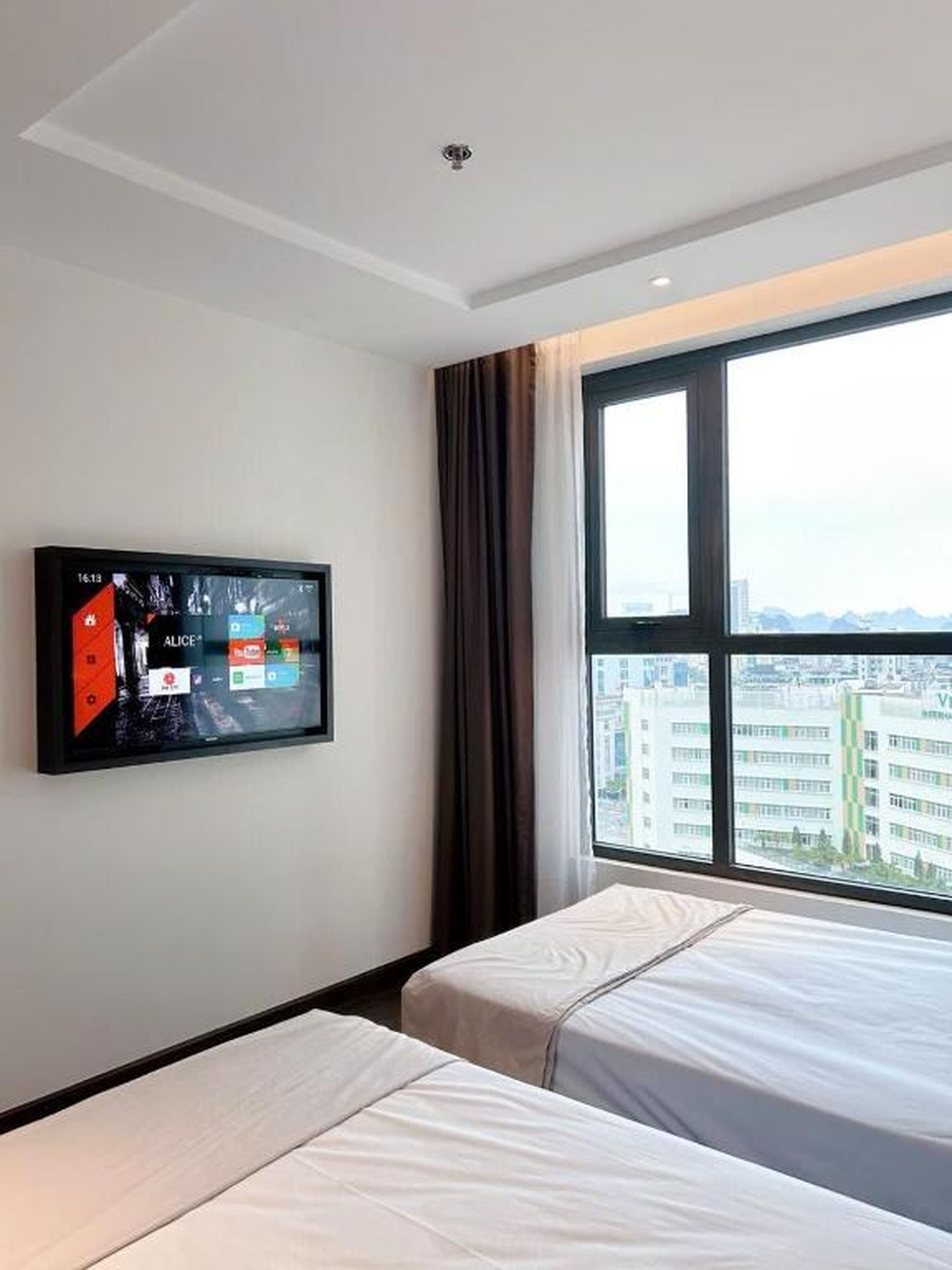 Sapphire House Hạ Long - Hình 2