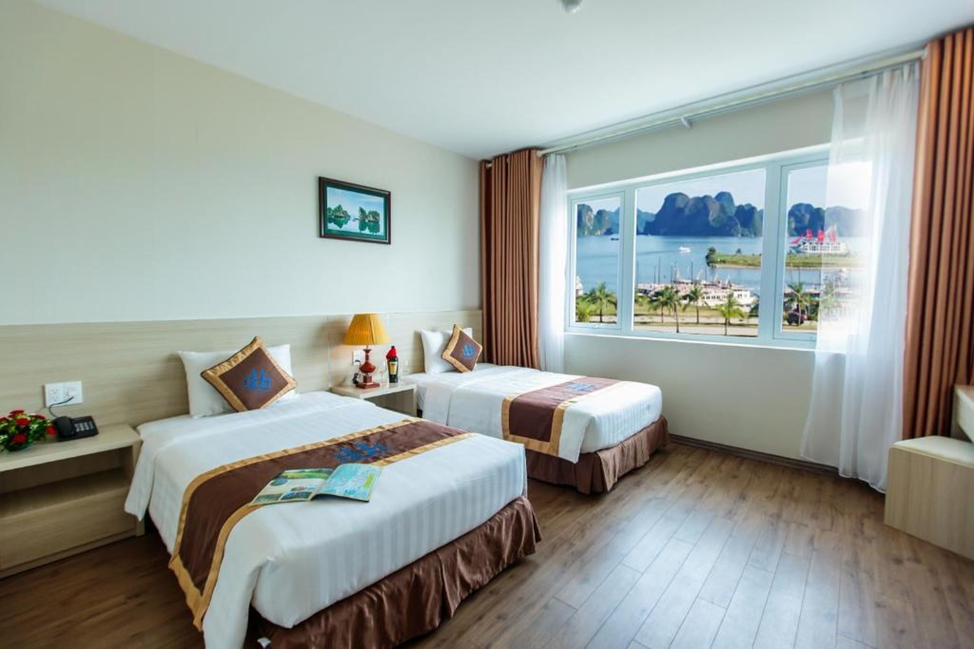 Halong Harbour Hotel - Hình 2
