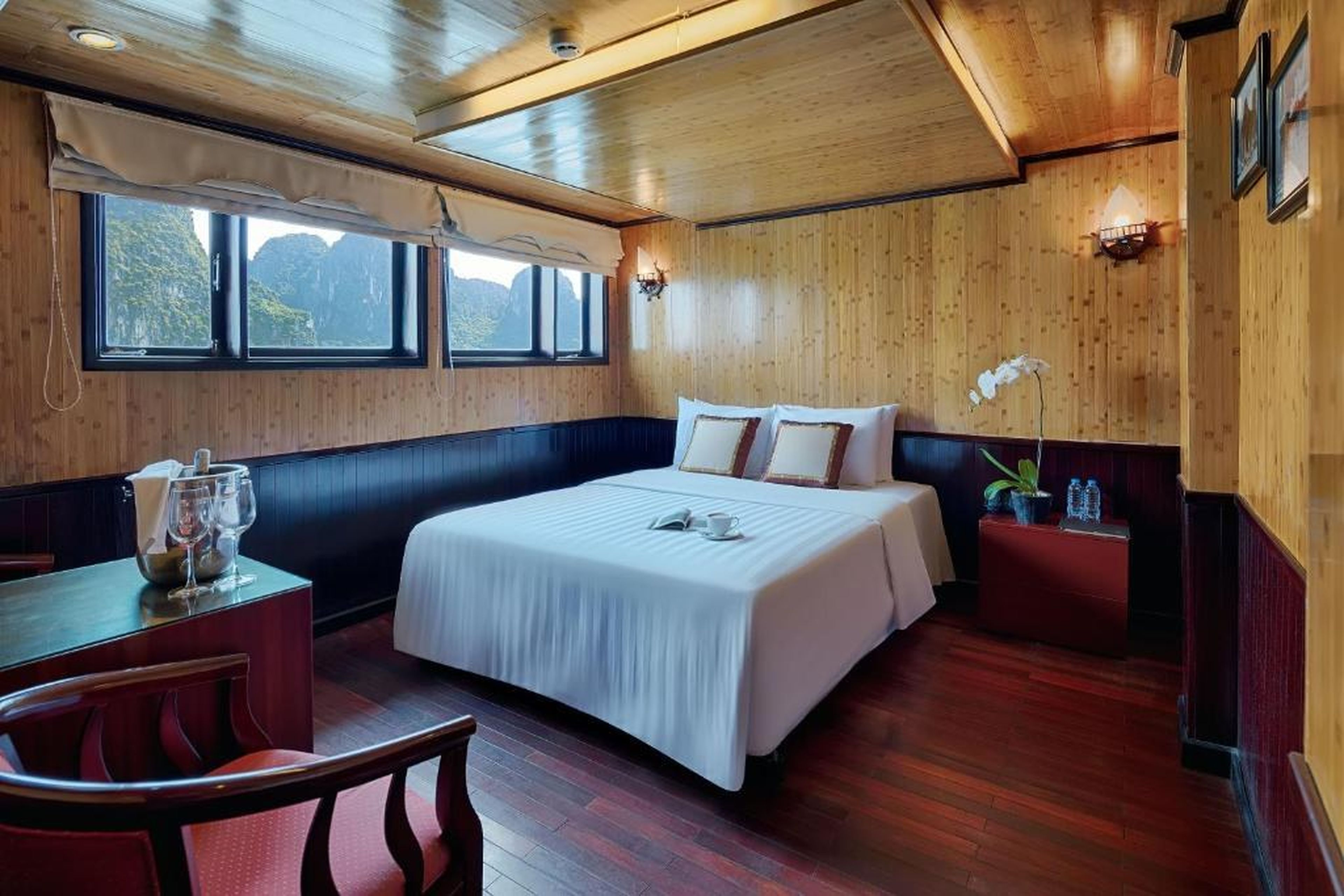 Syrena Cruises - Hình 33