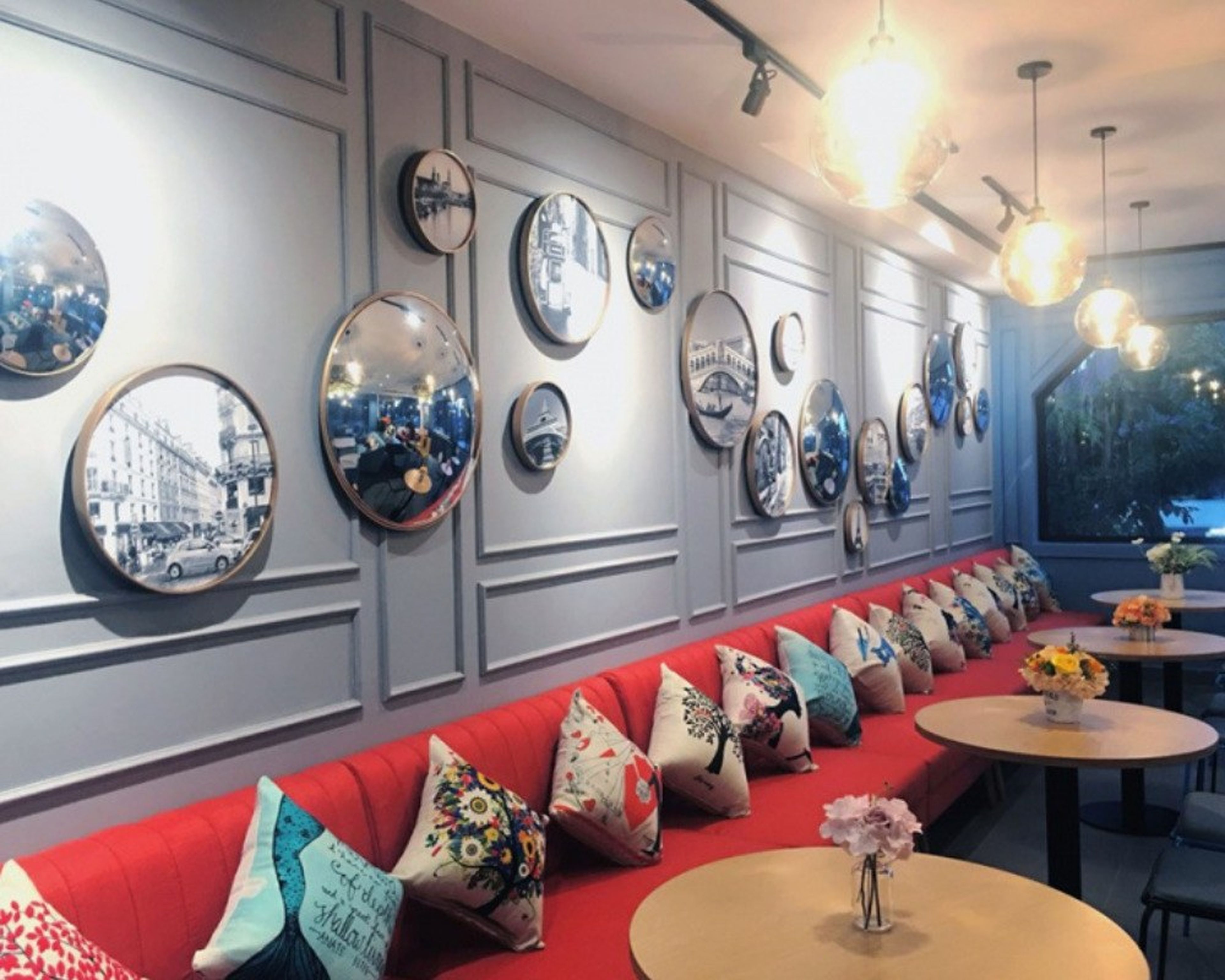 Fiori Caffe Dessert - Có một trời Âu xinh đẹp giữa lòng Hạ Long - Hình 4