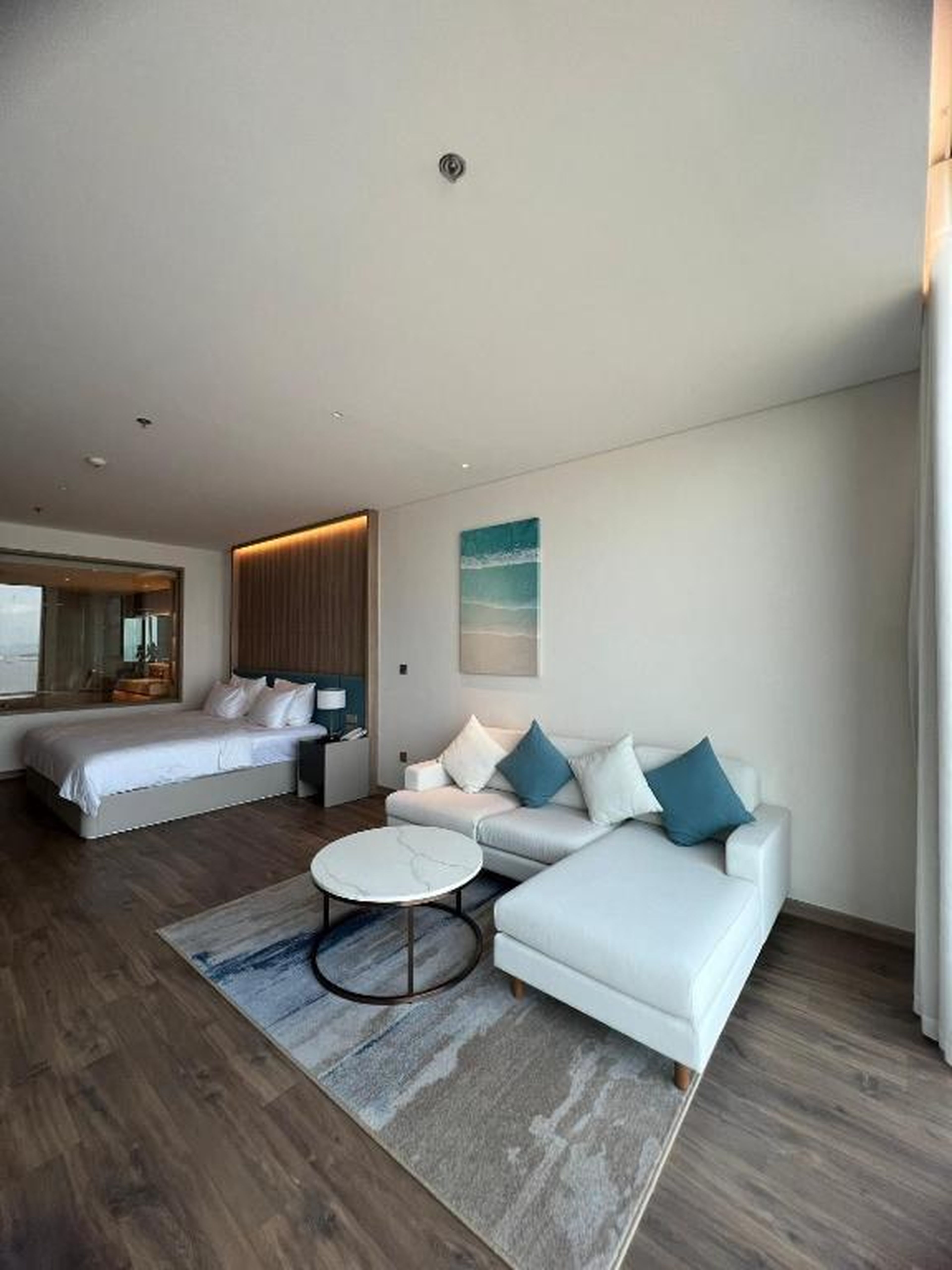 A La Carte Ha Long Bay - Sea View Apartment - Hình 40