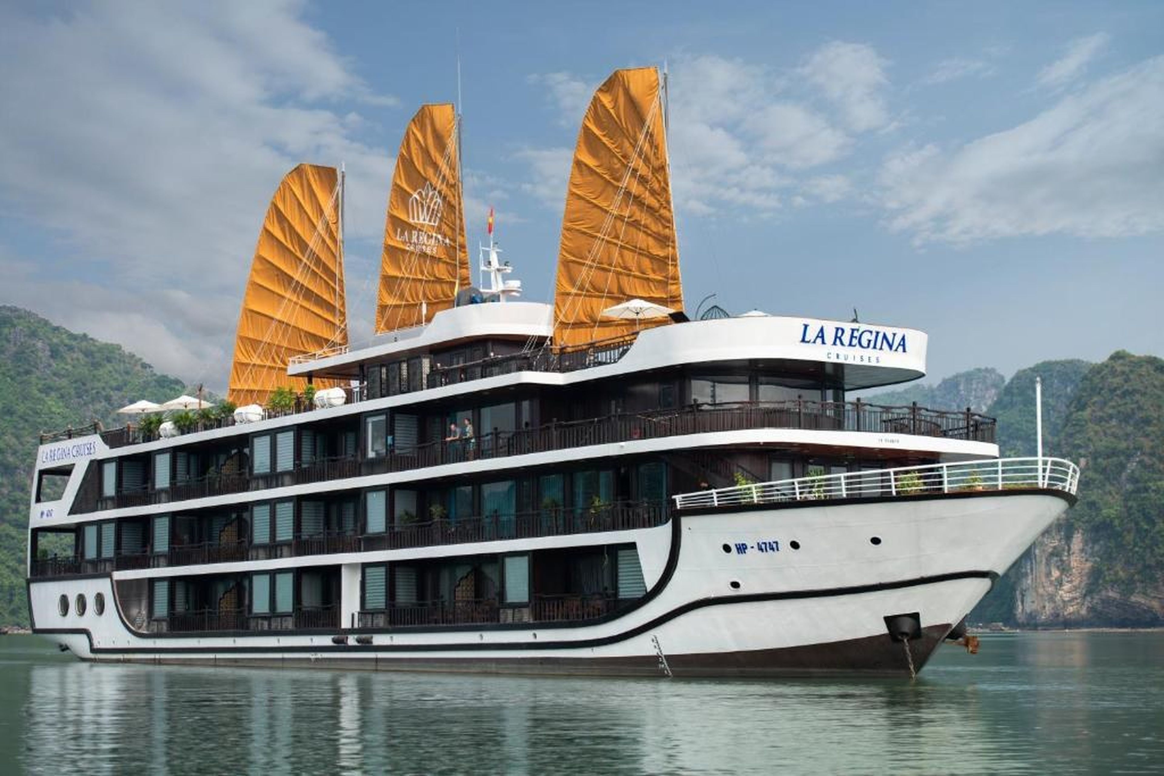 La Regina Legend Cruise - Hình 34