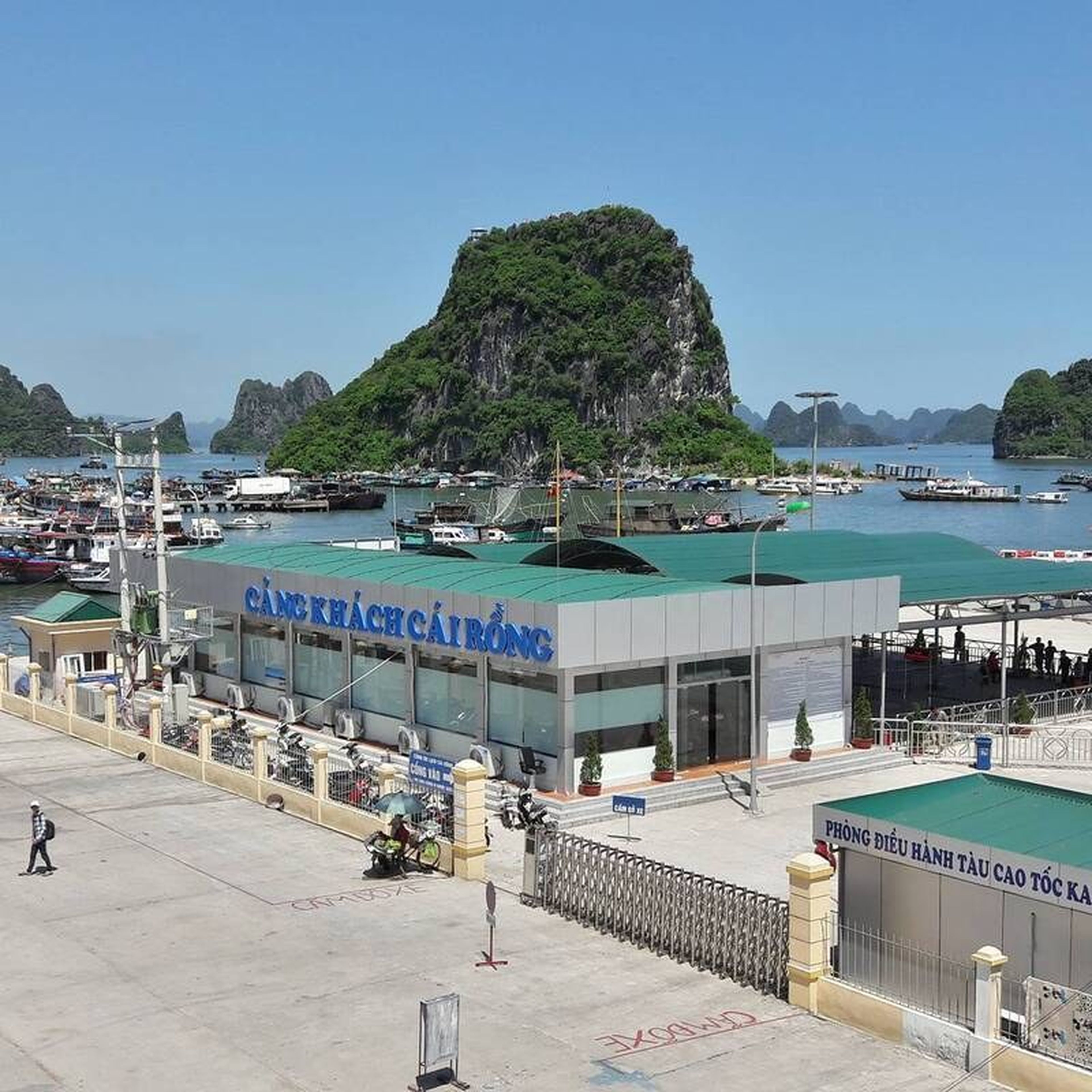 Cảng Cái Rồng, cửa ngõ đường thủy quan trọng của Vân Đồn - Hình 3