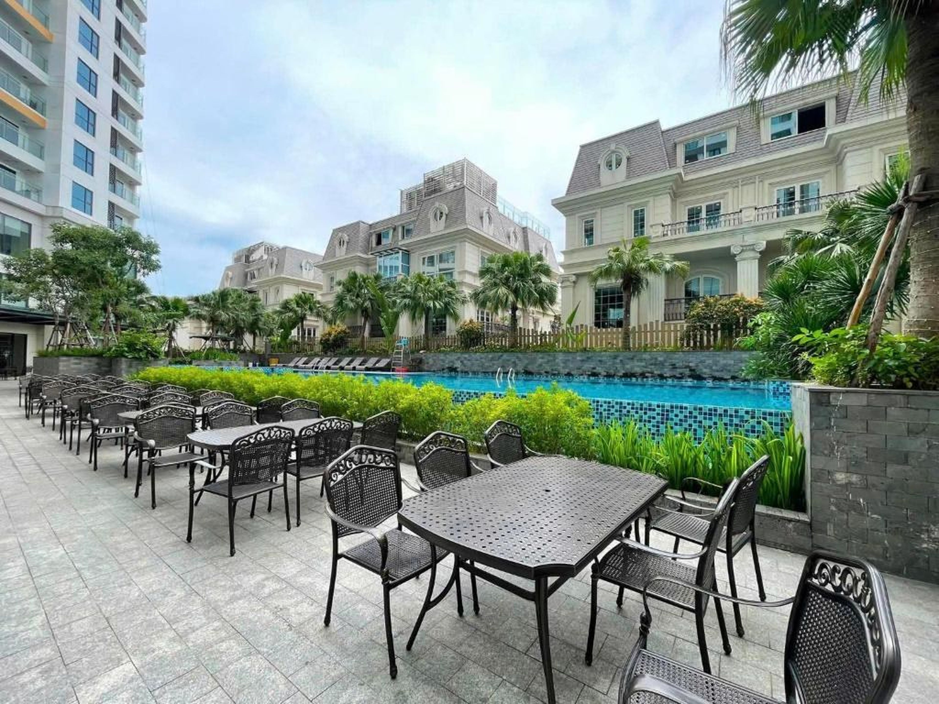 Sapphire Hạ Long Lumi Apartment - Hình 17