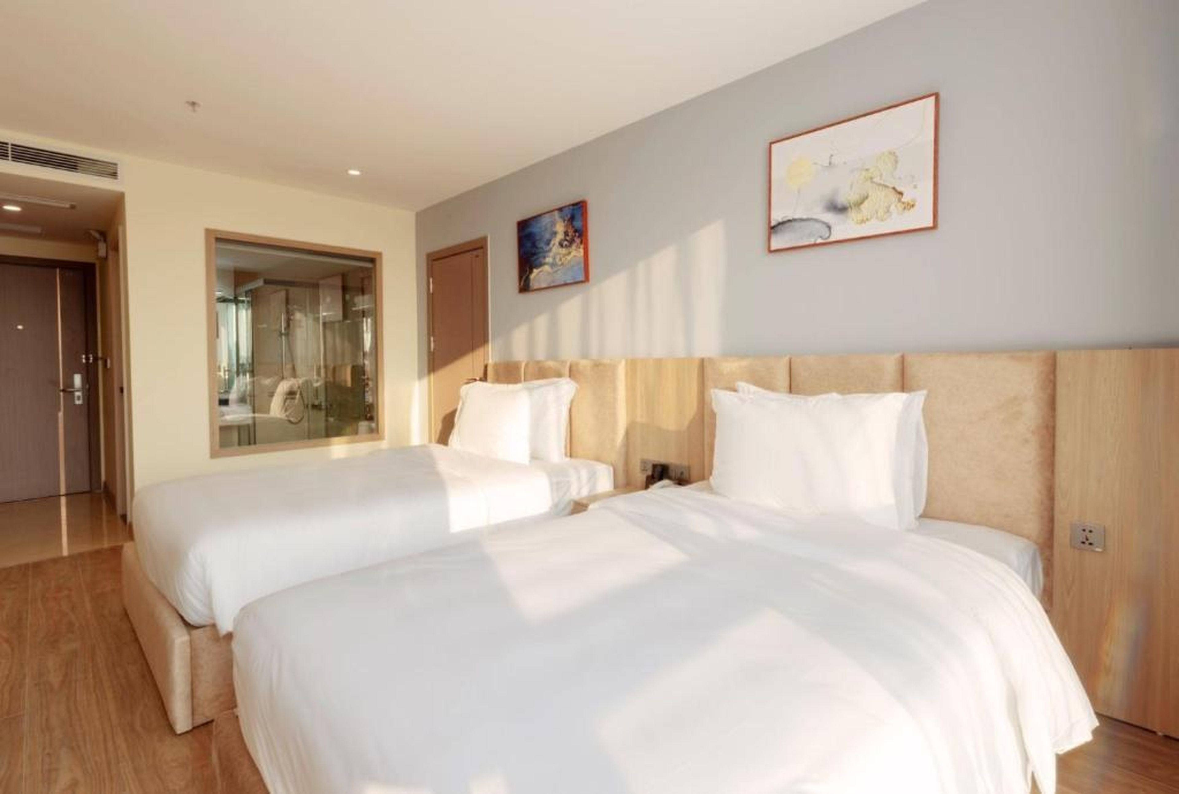 Hùng Vương Hotel - Stay 24h - Hình 7