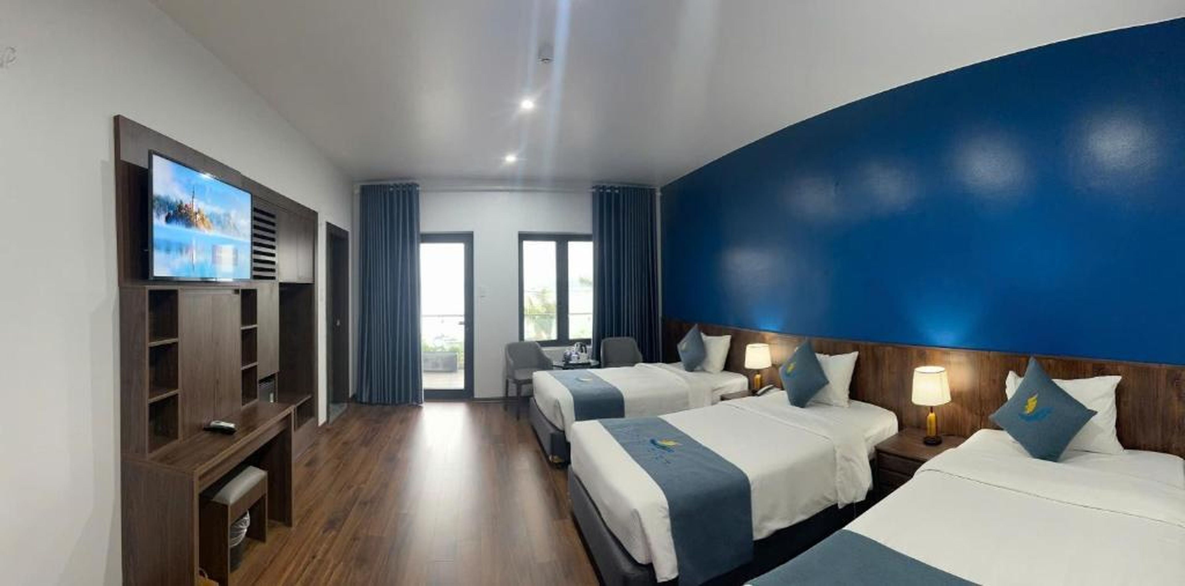 Bạch Đằng Hạ Long Hotel - Hình 9