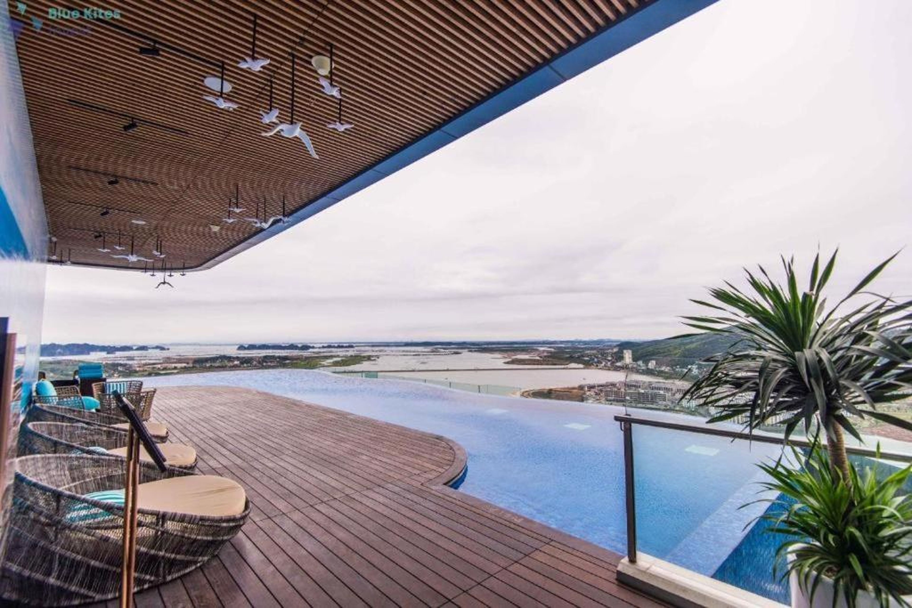 A LA CARTE Hạ Long Bay View biển tầng cao - Hình 7